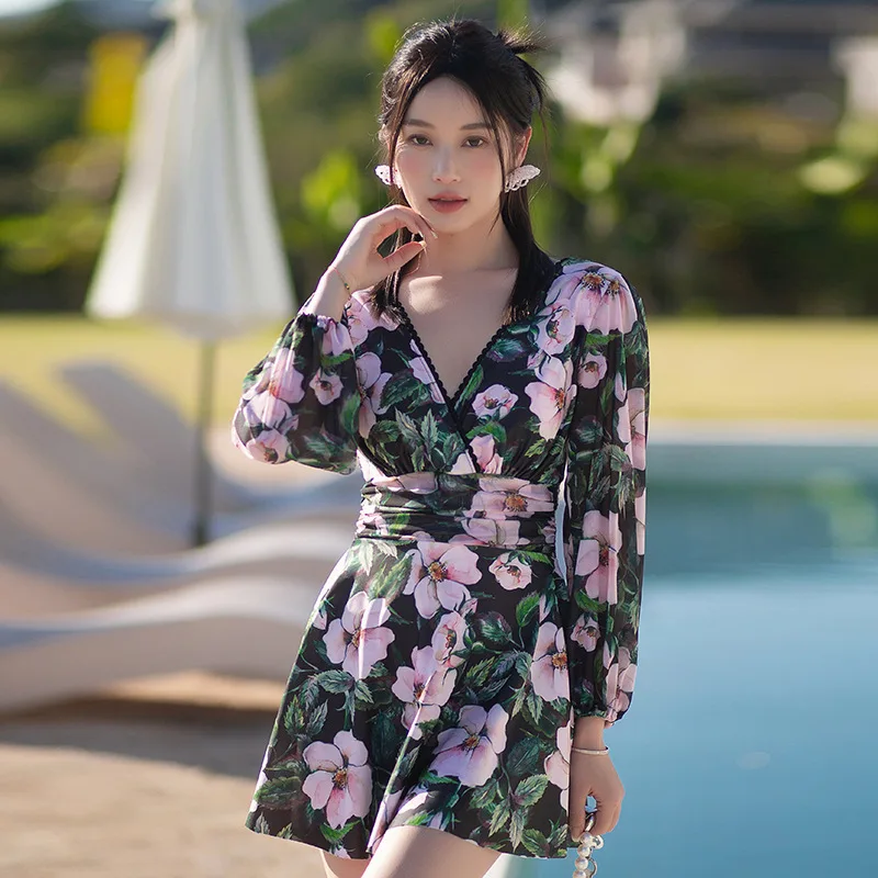 Women's One Piece Swimdress Long Sleeve Swimsuit Flower Printed V Neck Skirt Bathing Suits Plus Size Beachwear Rash Guards