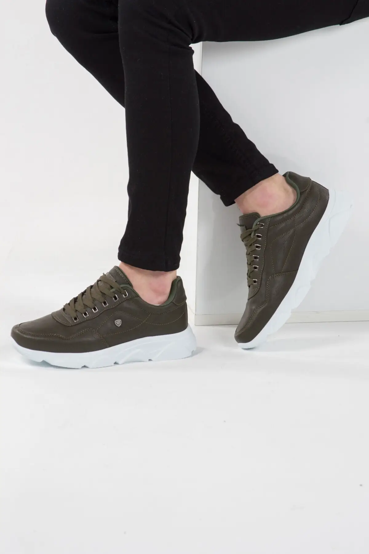 Мужская Спортивная обувь 019 стильная походная современная удобная прочная модная Полезная Удобная