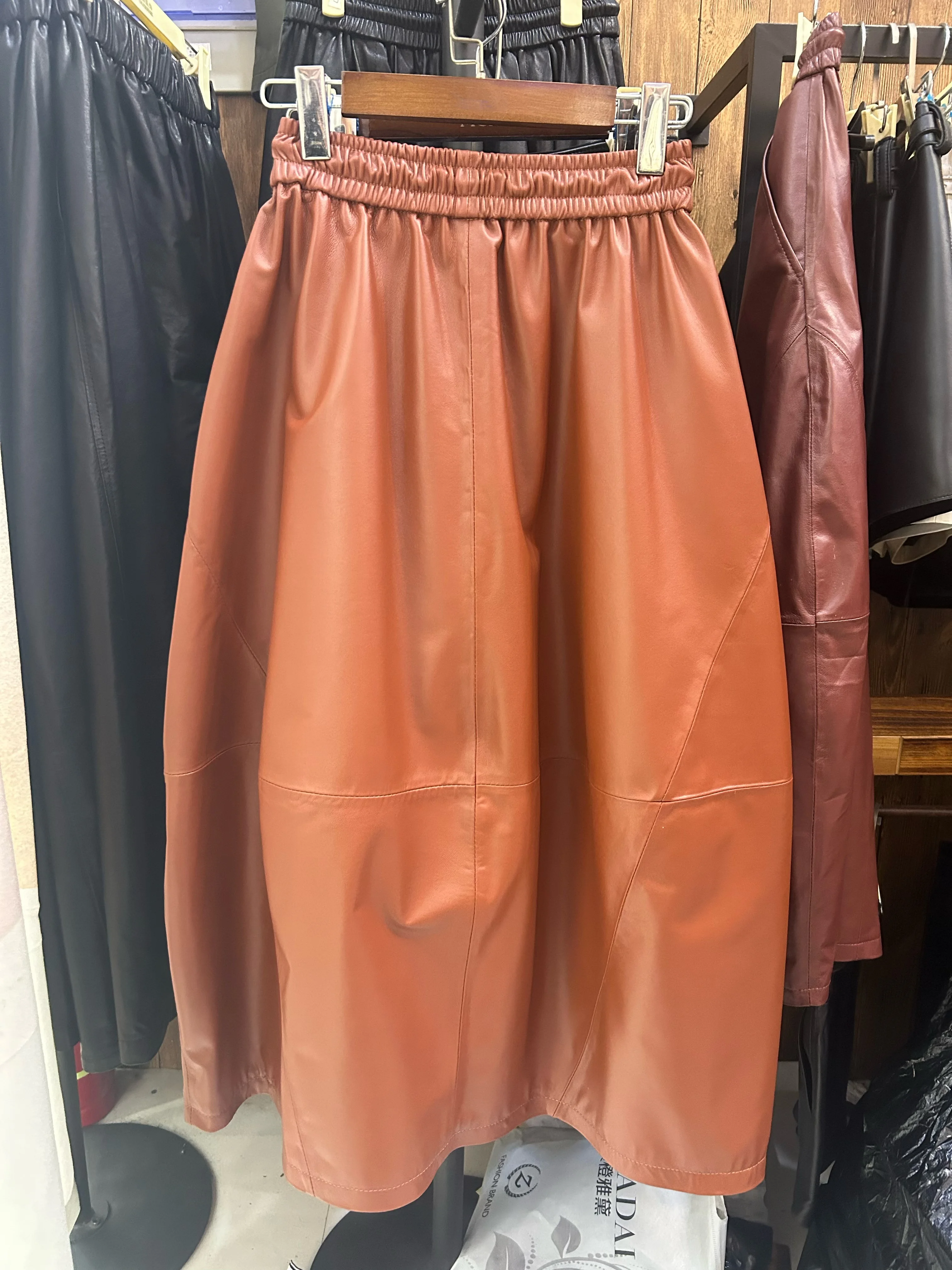 High End Women Genuine Leather Sheepskin Long Bud Skirt Elastic Waist Drawstring Wrapped Jupe Mujer Mid Length Mid Calf Pumpkin