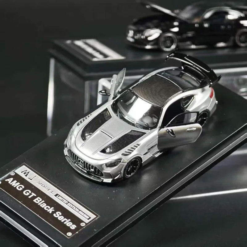 

MJ MODEL 1:64 AMG GT Black Series simulated alloy car model, holiday gift toy for children, collectible ornament for adults.