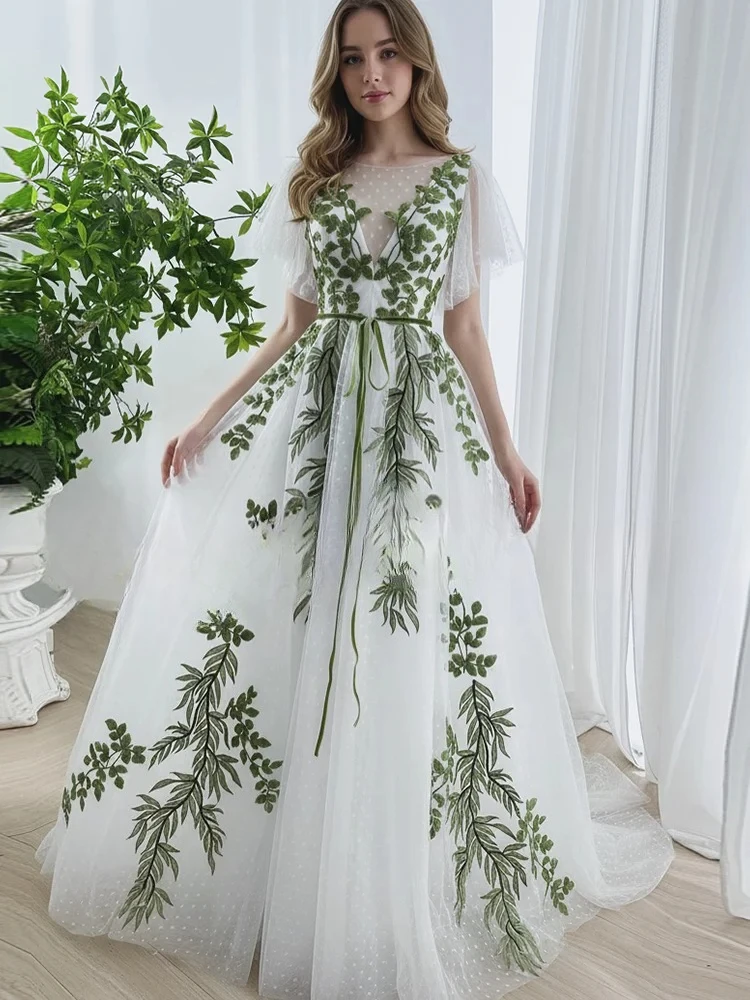 Green Leaves Embroidered Boho A-line Wedding Dresses Scoop Neck Cap Sleeve White Tulle A Line Bridal Gowns vestidos de novia