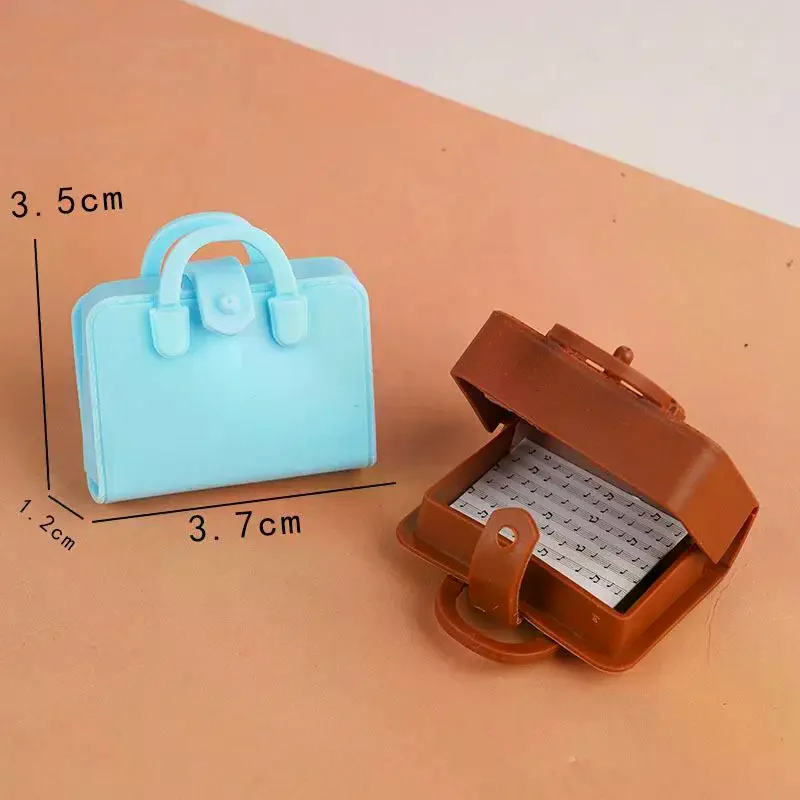 ชุดตุ๊กตา 5 ชิ้น กระเป๋าจิ๋ว เสื้อผ้า อุปกรณ์เสริม 1/12 ตุ๊กตาจำลอง กระเป๋าถือ กระเป๋านักเรียน แบบจำลองโน้ตเพลง ของเล่นตกแต่งสำหรับการเรียน