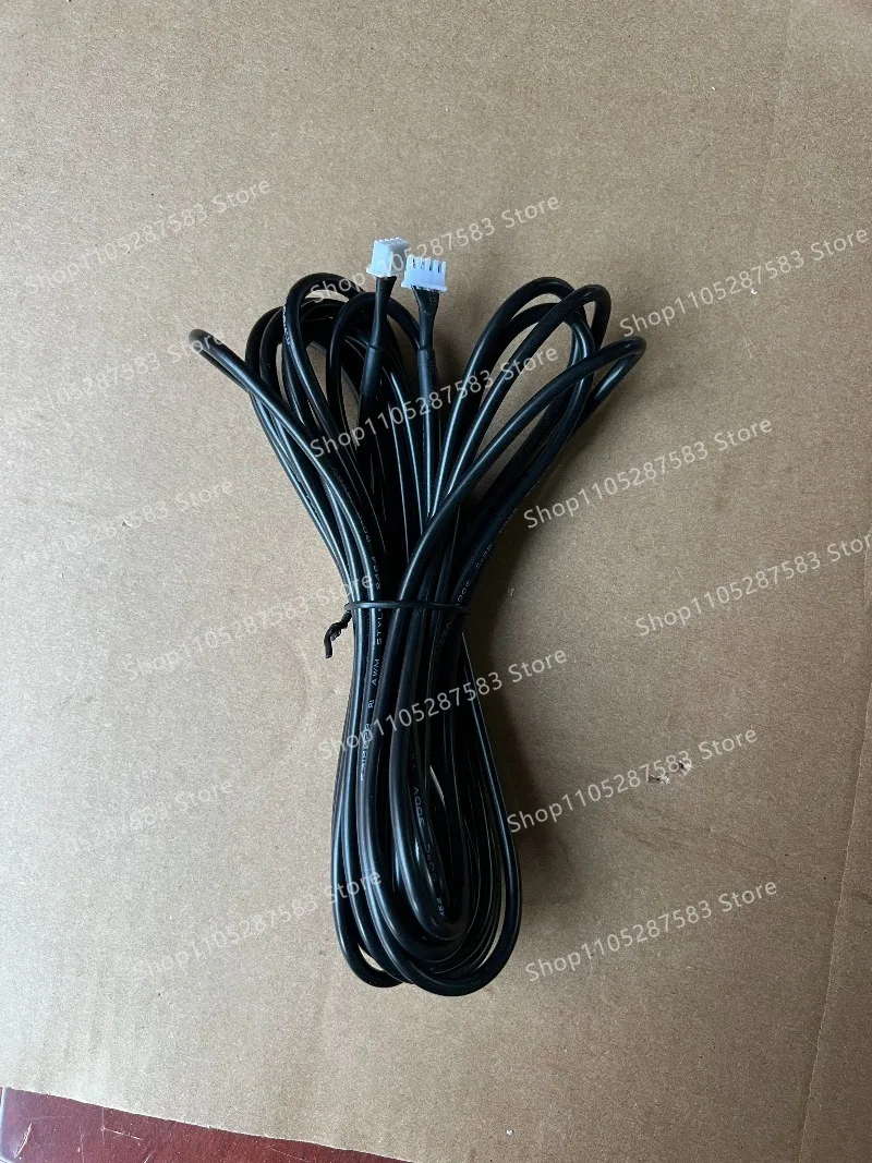 5.4m core display cable: easy to install and use
