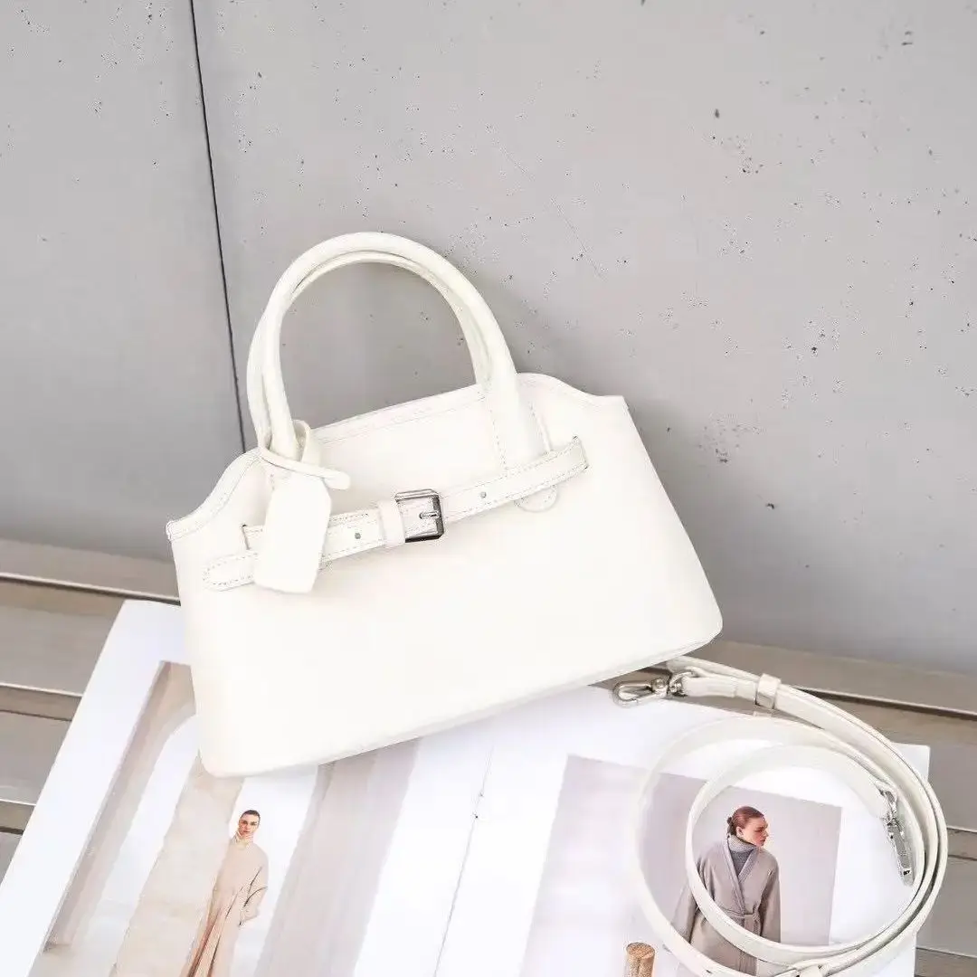 

Fashion Vegan Leather Luxury Lock Small Ladies Handbags Classic High Quality Trendy Crossbody Bags Women Hand Bags