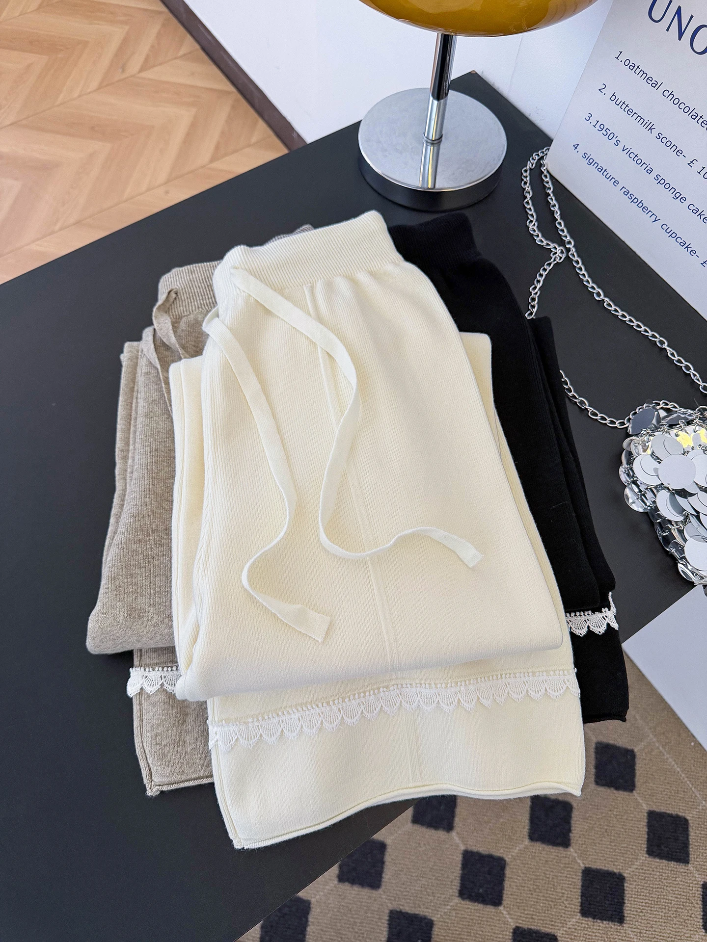 

Женские повседневные вязаные брюки с высокой талией, свободного кроя, осенне-зимние, прямые, с кружевной отделкой, удобные, дышащие, мягкие, комфортные