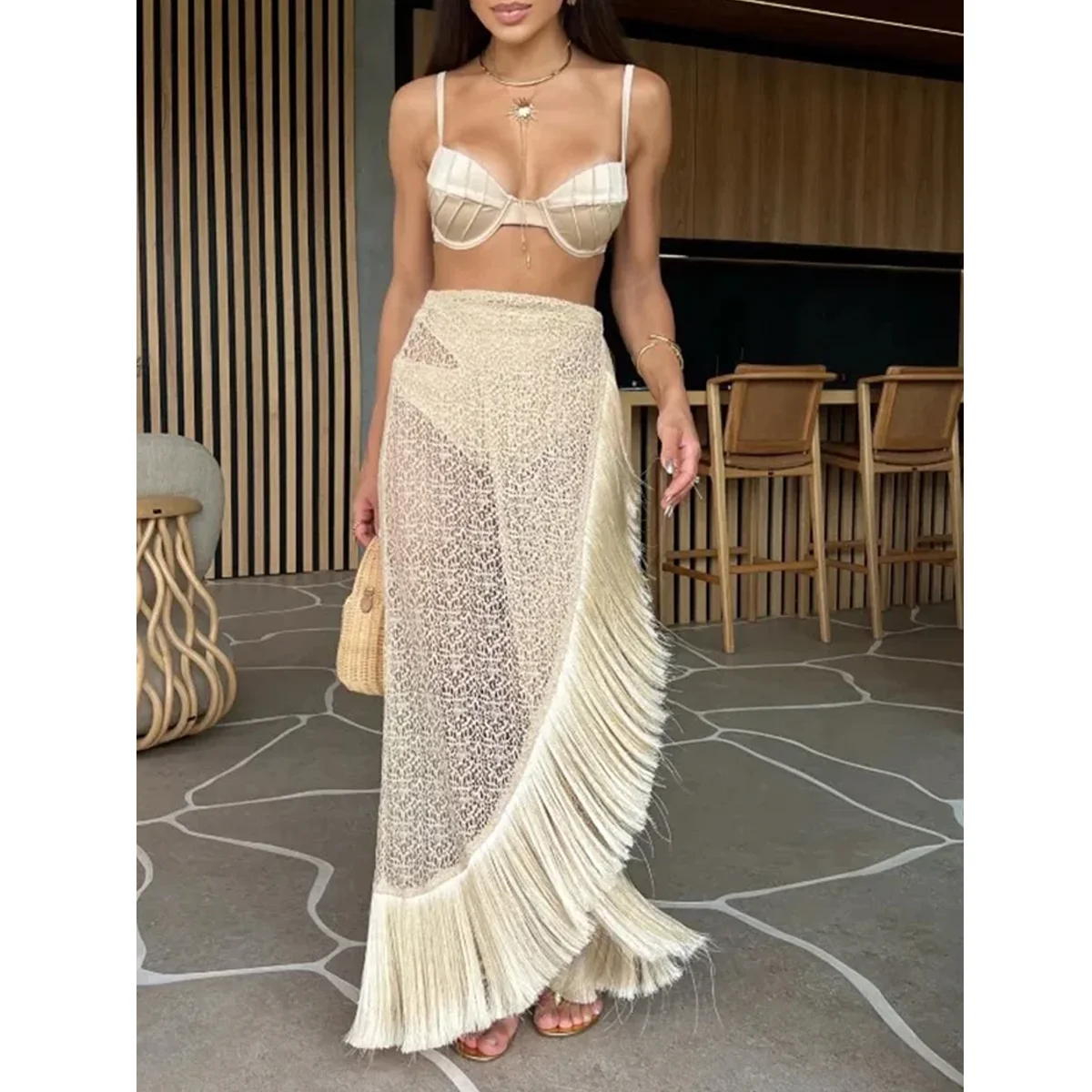 

Sexy Luxury Bikini 2024 Two-Piece Women's Hollow Beachwear Backless Swimsuit Solid Color Fringed Beach Skirt Designer Swimming