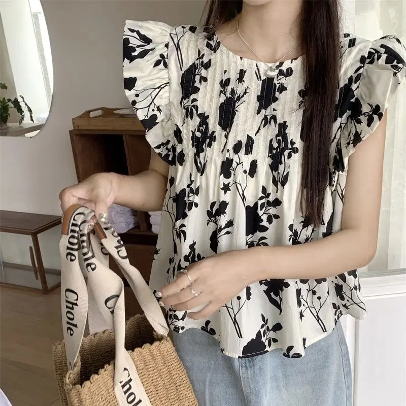 Broken Flowers Flying Sleeve Shirt Women\'s Clothing Loose Casual Round Neck 2024 Summer Stylish Pleated Vintage Elegant Blouse