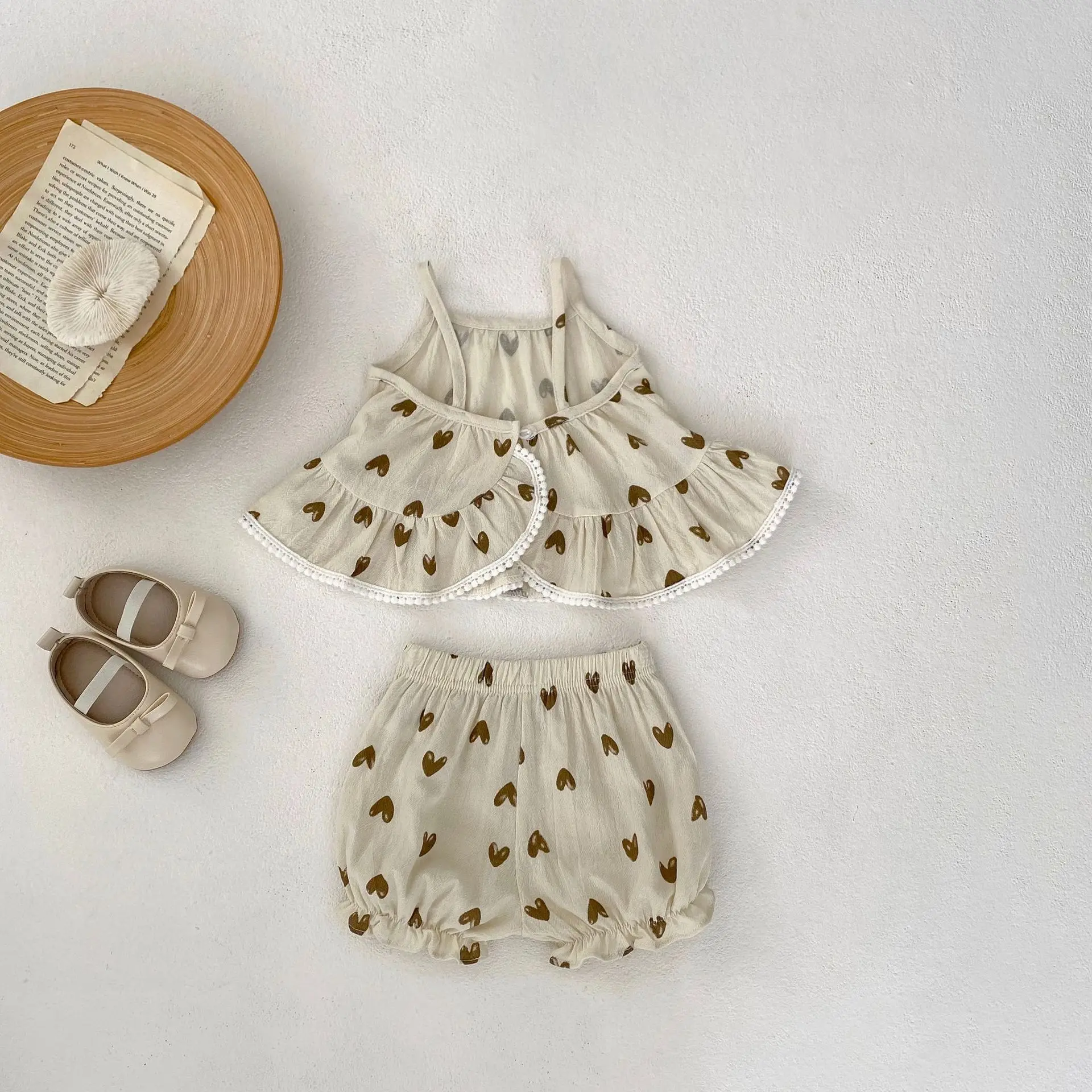 Summer New Baby 0-3 Years Old Male And Female Baby Trend Simple Everything Cute Heart-Shaped Halter Top + Bread Pants 2 Sets