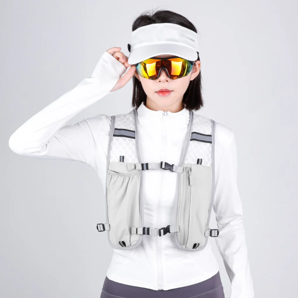 PE Safety Vest With Tear-restant Fabric For Outdoor Activities Thinness Mountain Climbing Vest