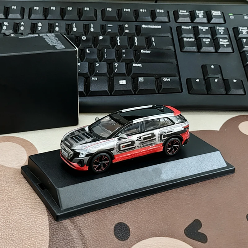 1:43 Scale Concept Shanghai 2021 Simulation Alloy Car Model Static Display Collectible Toy Gift Souvenir Decration