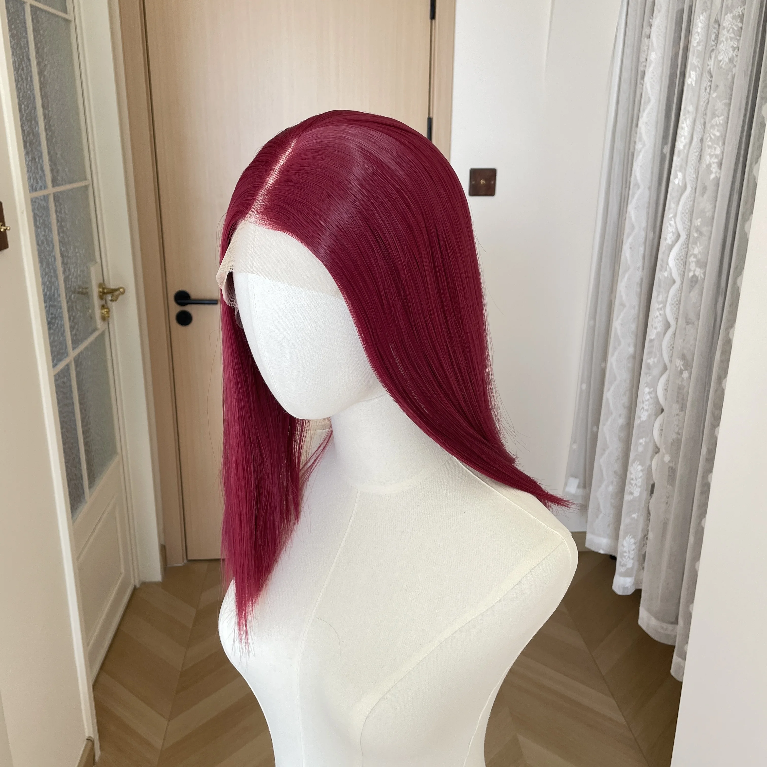 Cranberry Red Shoulder Length Synthetic Wigs for Women 13x4  Lace Front Glueless Middle Part Synthetic Wigs 150% Fashion Natural