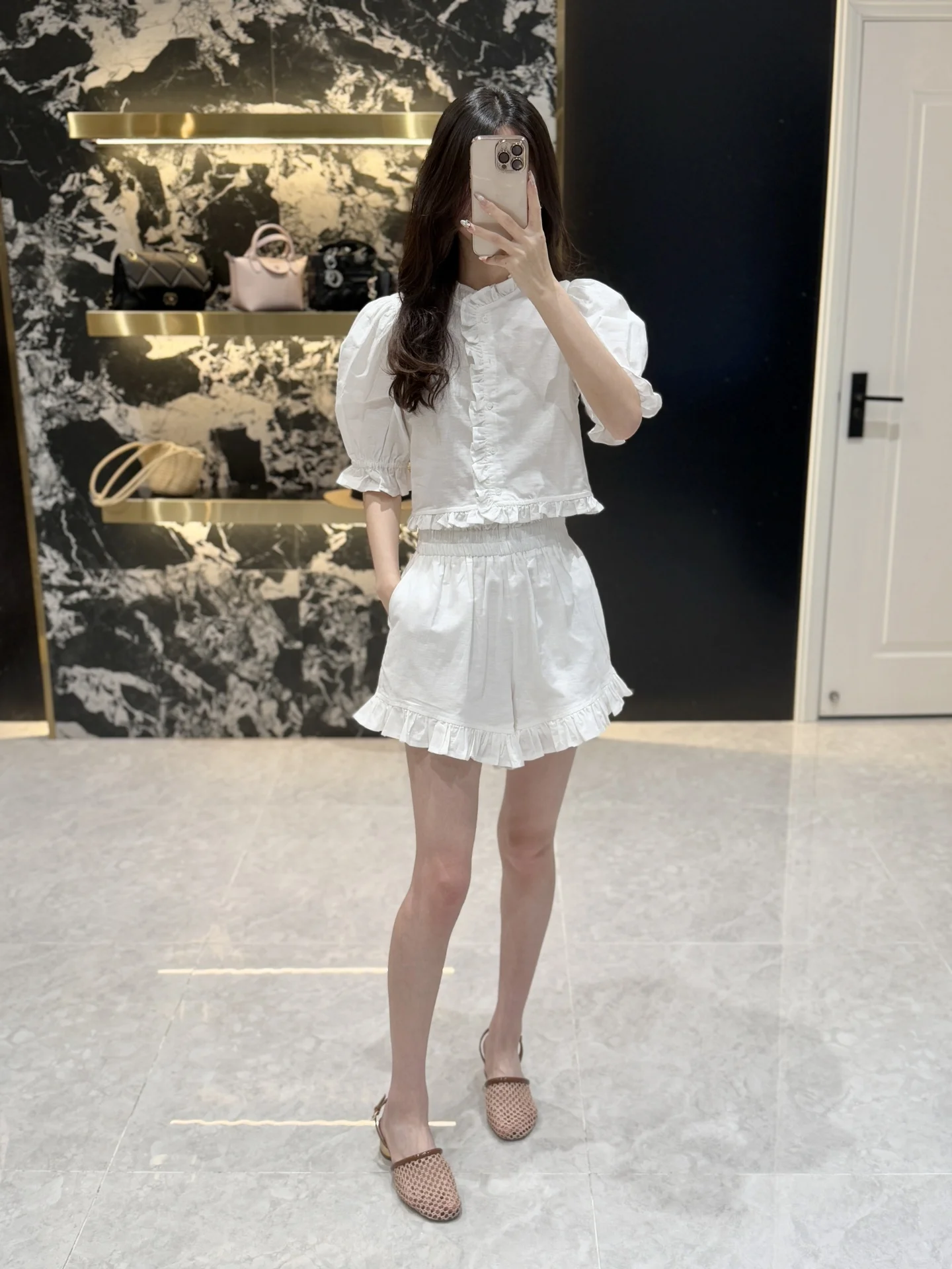 

White Cotton Linen Blend Bubble irt with Ruffle Hem And Stand Collar ort Pants Set for Women Autumn Faion