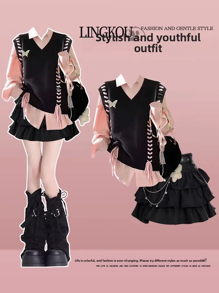 

Spring Season Knitted Knitwear Women's Design Sensation Set Pink Base Shirt Spicy Girl Cake Short Skirt Three-piece Set