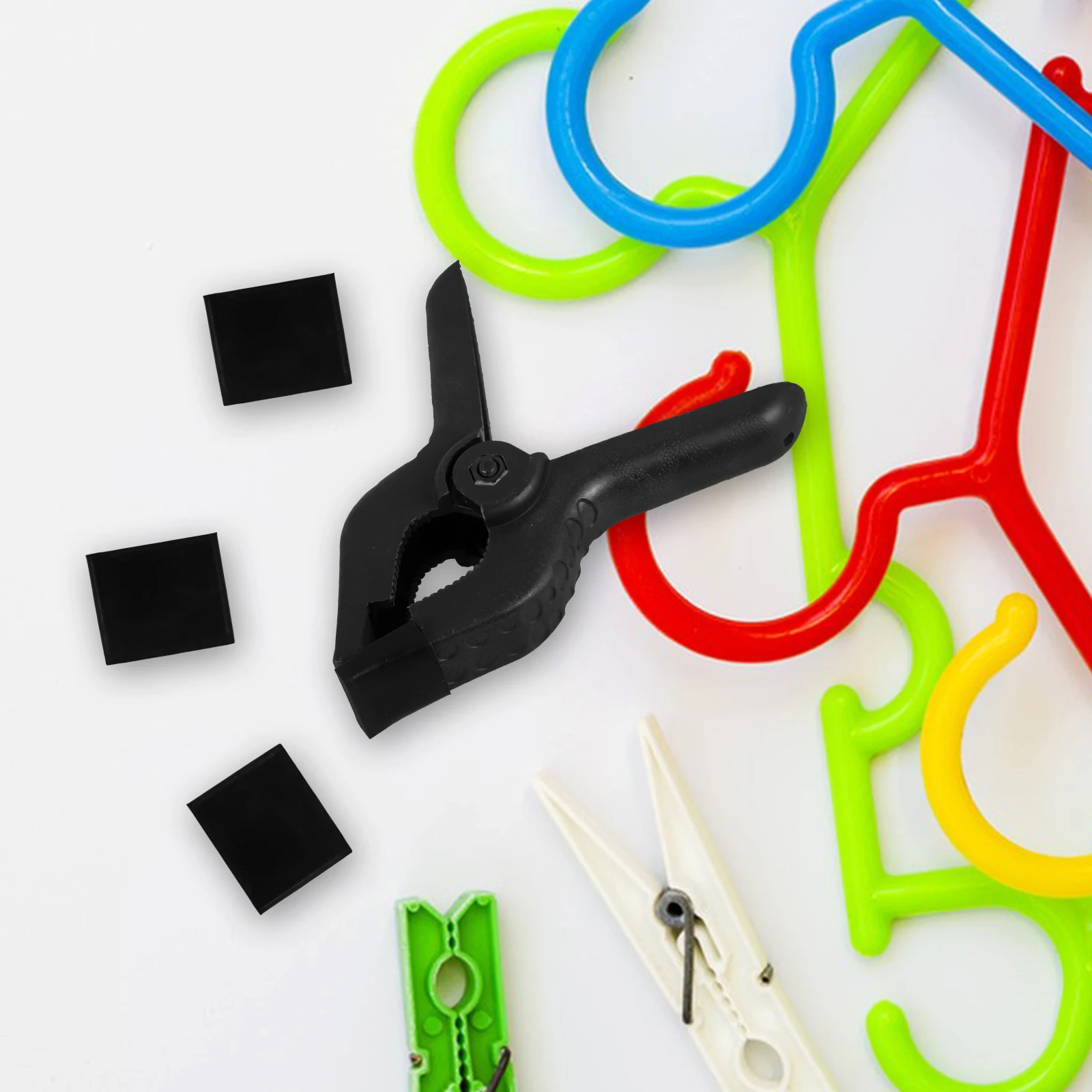 

100pcs Slip Clip Covers for Clothes Hangers Silicone Windproof Grips Windproof Hanger Clip Sleeve Black Buckle Reusable