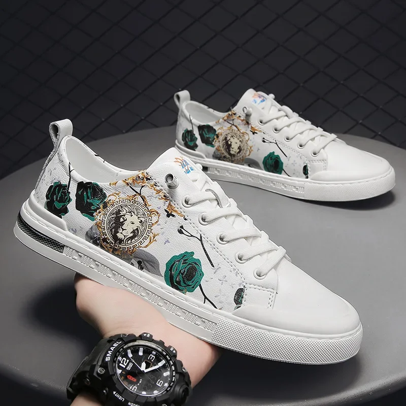 New Men Genuine Leather Casual Shoes Trend Lion Print Flat Skate Shoes Young Man Street Cool Sneakers