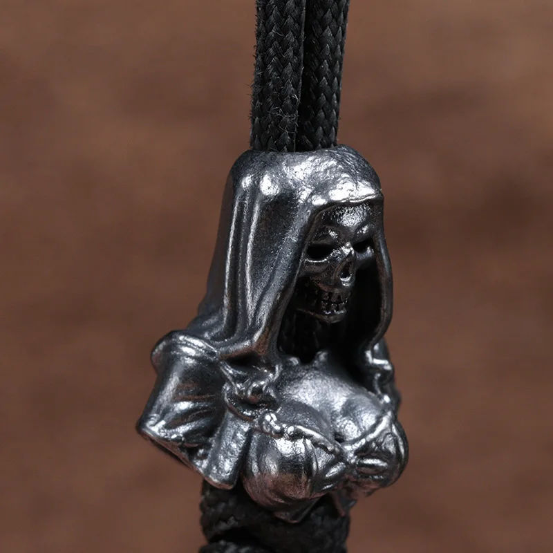 Female Skull Bust Brass Knife Beads EDC DIY Paracord Woven Bracelets Lanyard Pendants Accessories Outdoor Tool Hangings Charms ﻿