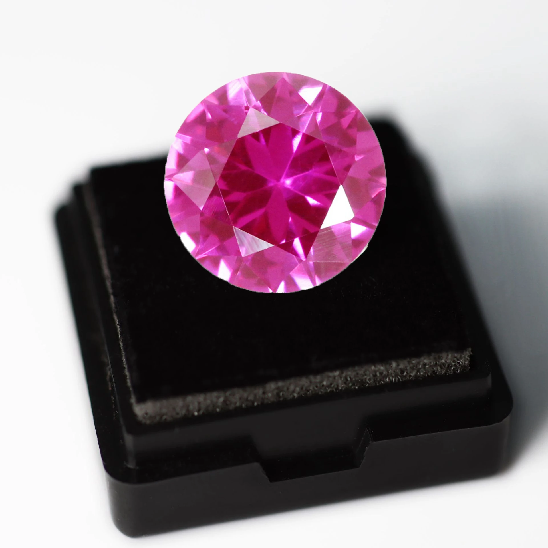 

Pretty Pink Ruby Gem 15.0mm 14.0ct Round Cut Pass UV Test for Jewelry Making/Collection/Gift Stone Mohs Hardness Gem