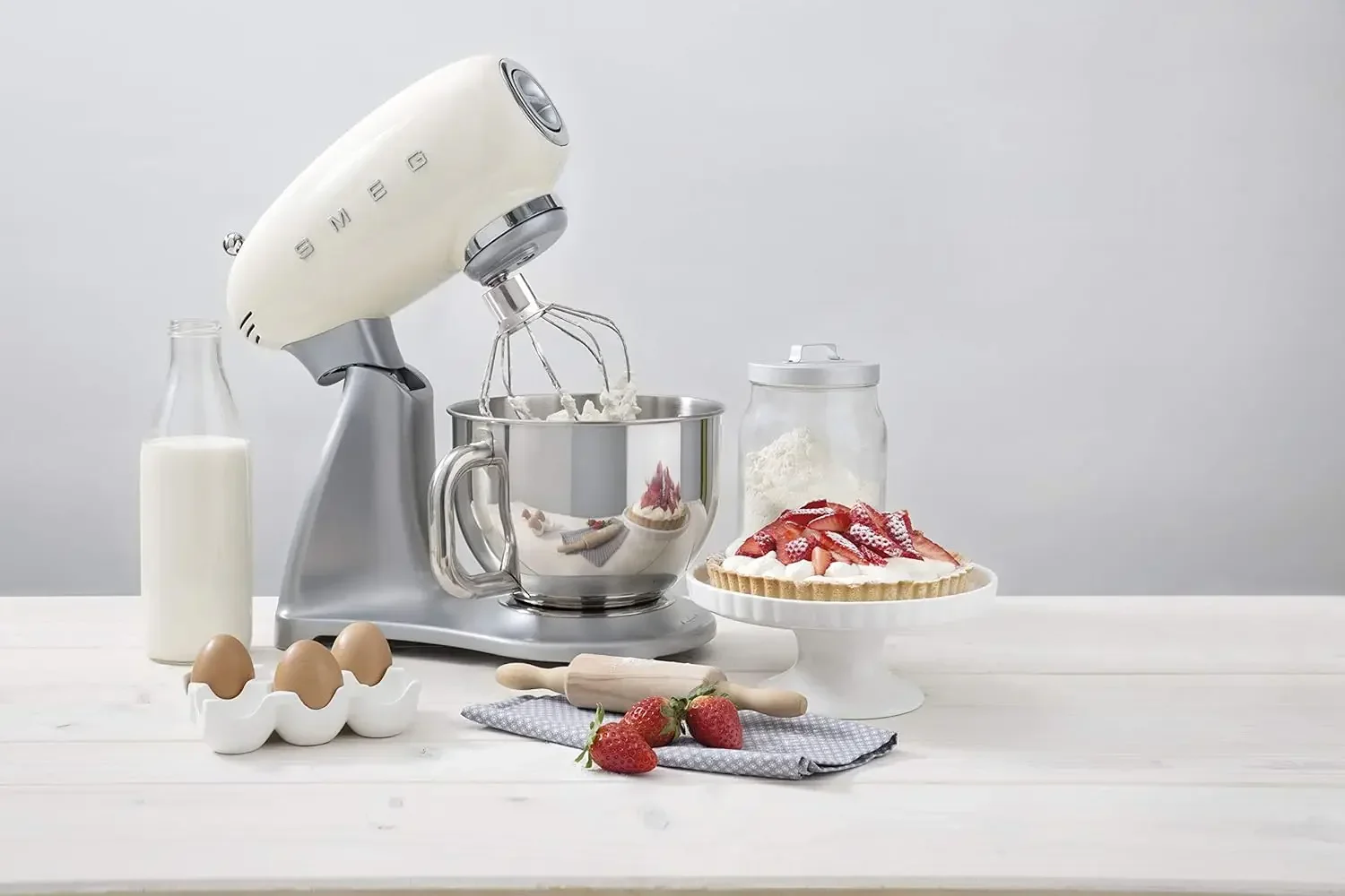 Smeg 50's Retro Stand Mixer (Cream)