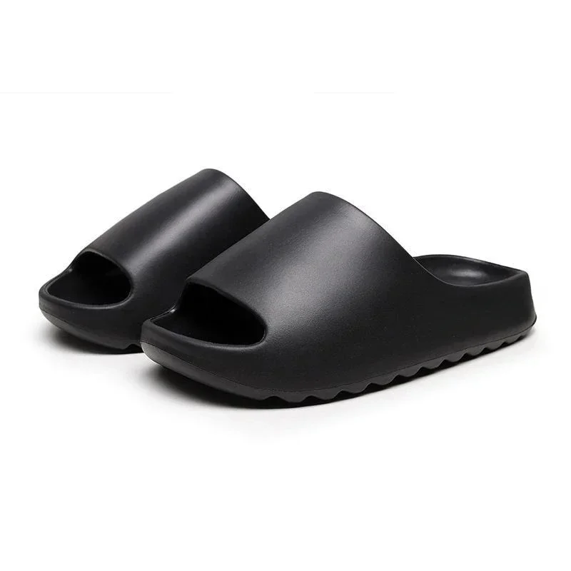 Women Men Slippers New Arrival Soft Bottom Slides Comfortable Outdoor Beach Sandals Thick Platform EVA Anti-Slip Home Slippers