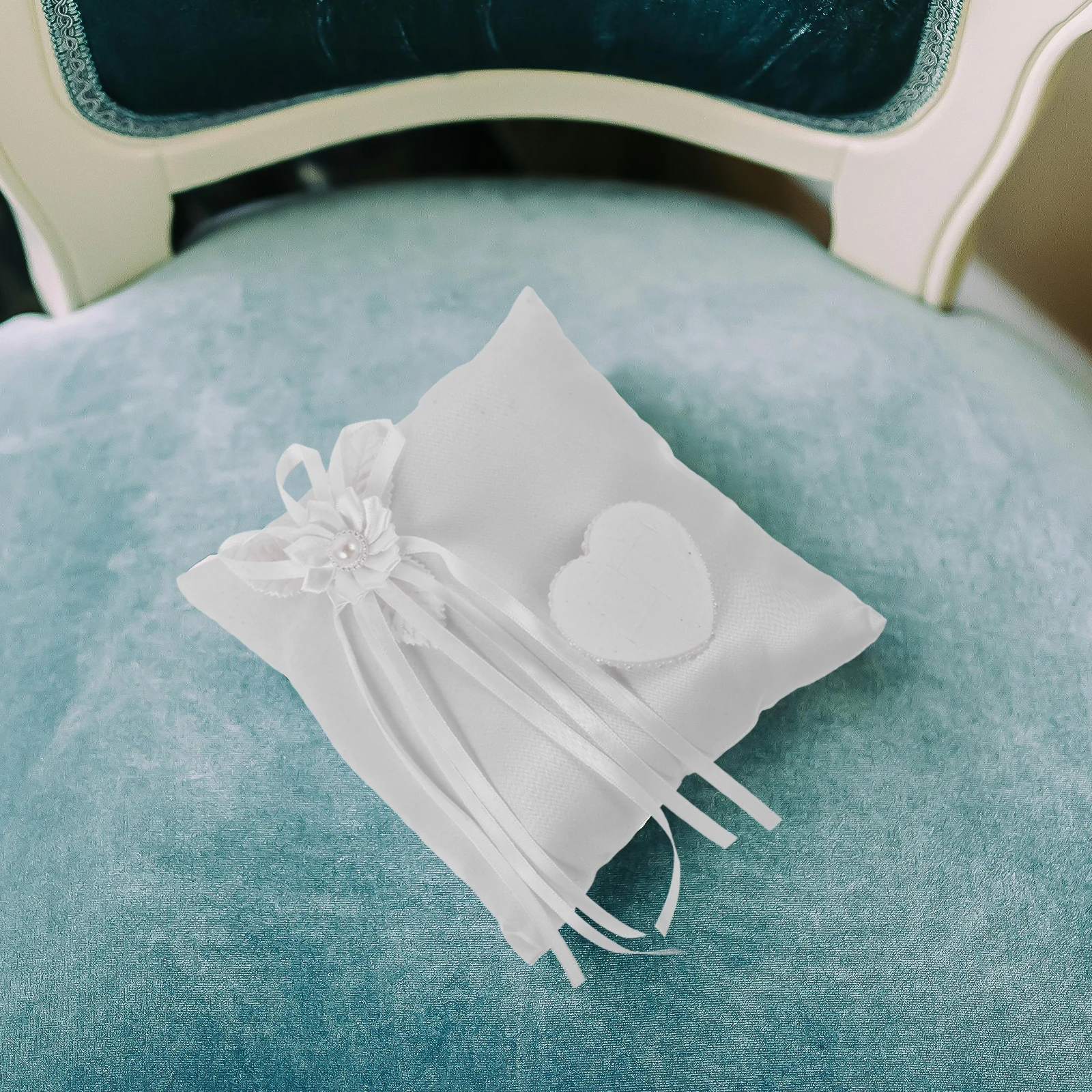 

Floral Design Ring Pillow White Fabric Compact Size Ring Holder For Wedding Reusable Party DIY Decorations