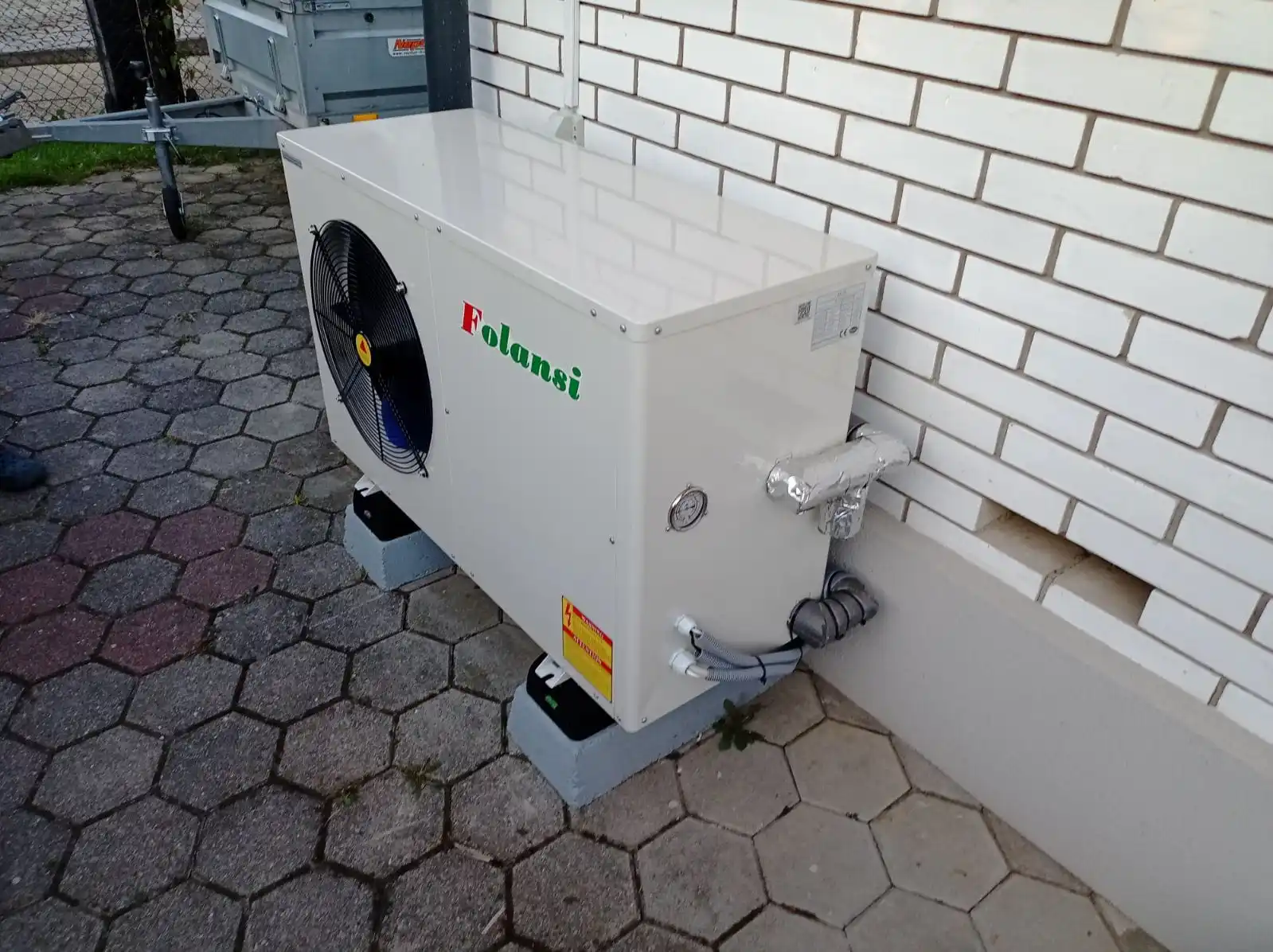 5Kw R32 الهواء إلى الماء مضخة الحرارة مصدر الهواء مضخة الحرارة مضخة الحرارة سخان المياه قطعة واحدة نوع واي فاي التحكم RS485 Modbus