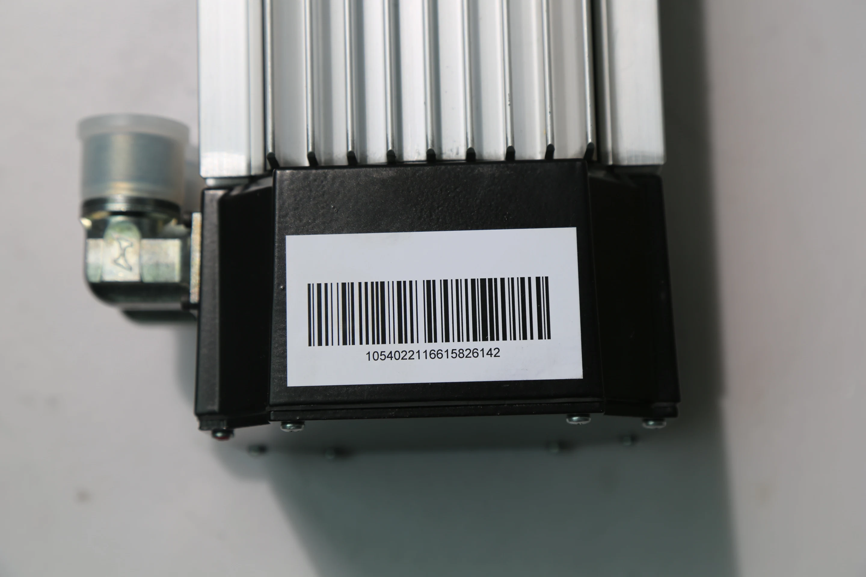 Parti originali Rieter 10540221 Servo motore Parti elettroniche tessili per parti di macchine tessili Rieter Draw Frame D35/D45/D50