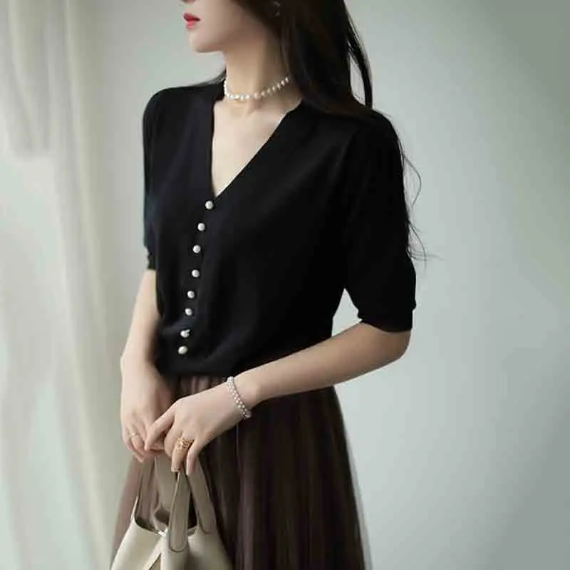 Soft Loose Knitted Sweater Pearl Button V-Neck Knitted Women's Clothing 2023 Summer Mid-Sleeve New Casual Versatile Pullover Top