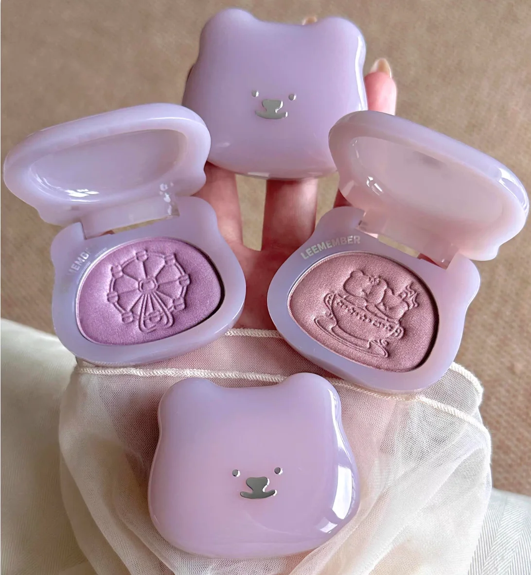 แป้งอเนกประสงค์ LEEMEMBER เนื้อซาติน 5 กรัม รุ่นซัมเมอร์ สีบลัชออน โทนสีเดียว ประกายมุก เครื่องสำอาง