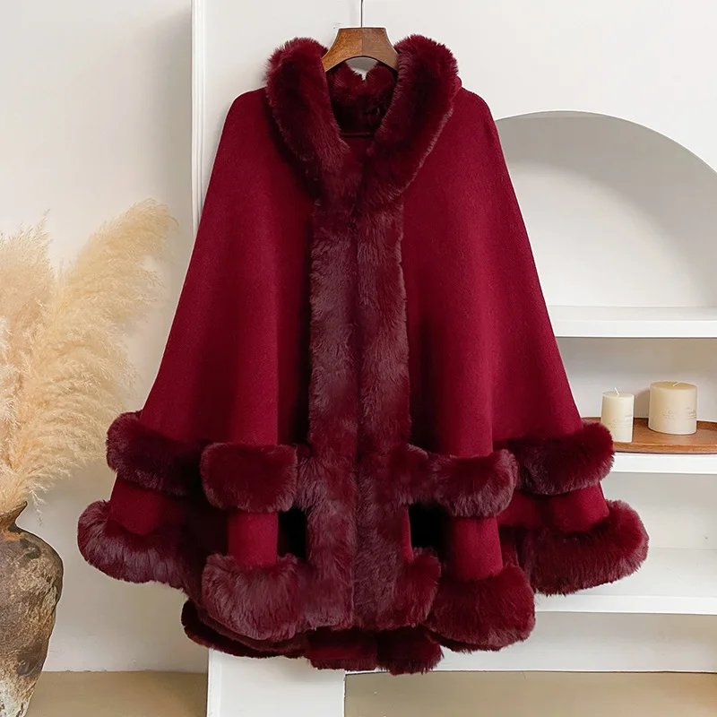 Damen Cape-Mantel mit Kunstfellbesatz, Kapuze, lockerer Poncho-Umhang, eleganter, warmer Strick-Schal, Winter-Oberbekleidung für Abendpartys – Detail 6