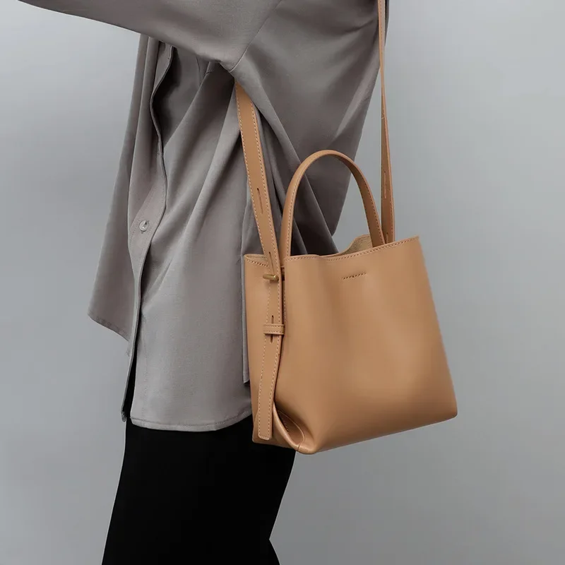 Luxury Designer Bucket Bag Genuine Leather Crossbody Shoulder Bags for Women Sling Purses and Handbags Female Tote Bag Bolsa