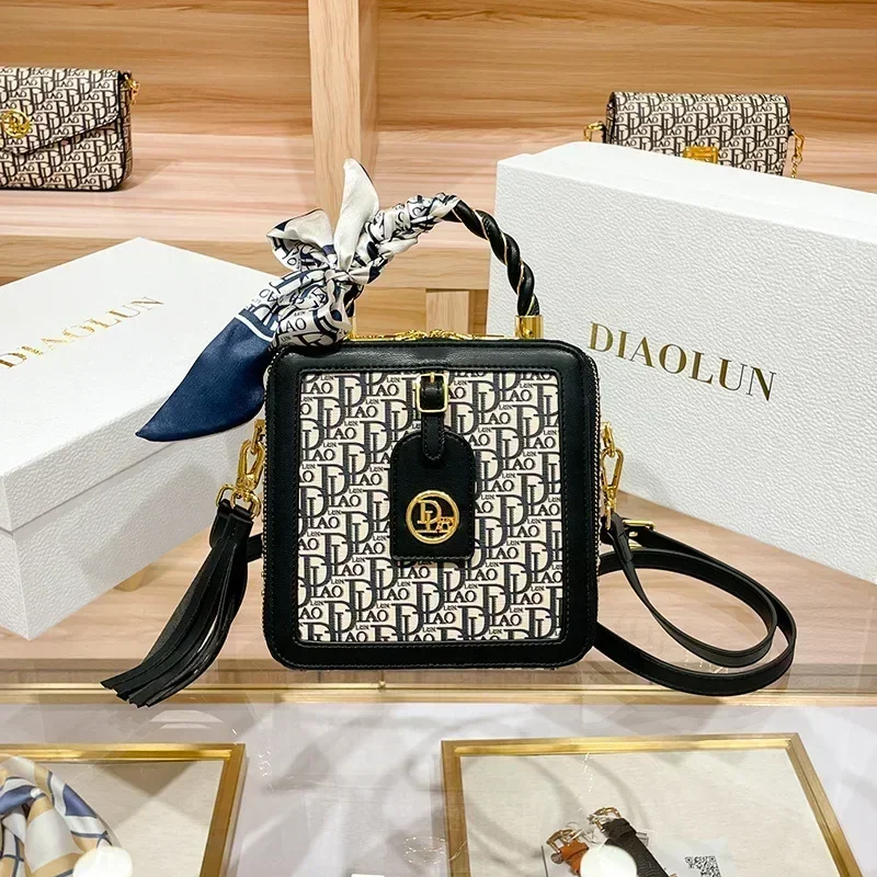 Famous Designer Luxury Brand Embroidery Box Small Square Bags High Quality Women Purse And Handbags Shoulder Messenger Bags