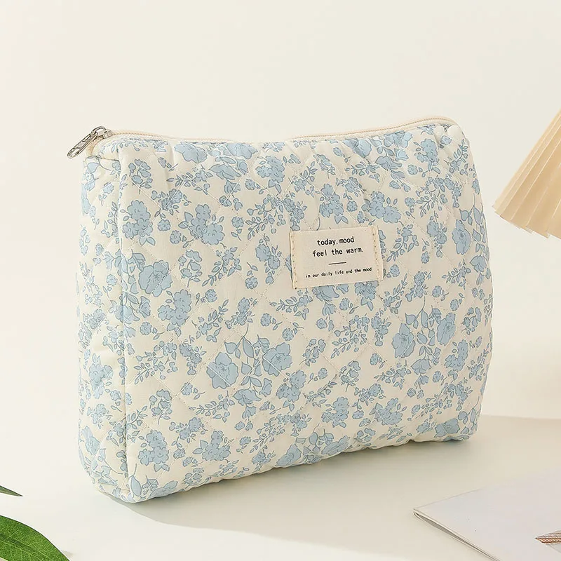 Quilting Blue Flower Makeup Bag Women Large Capacity Cosmetic Organizer Female Cloth Handbag Girl Portable Toiletry Pencil Case