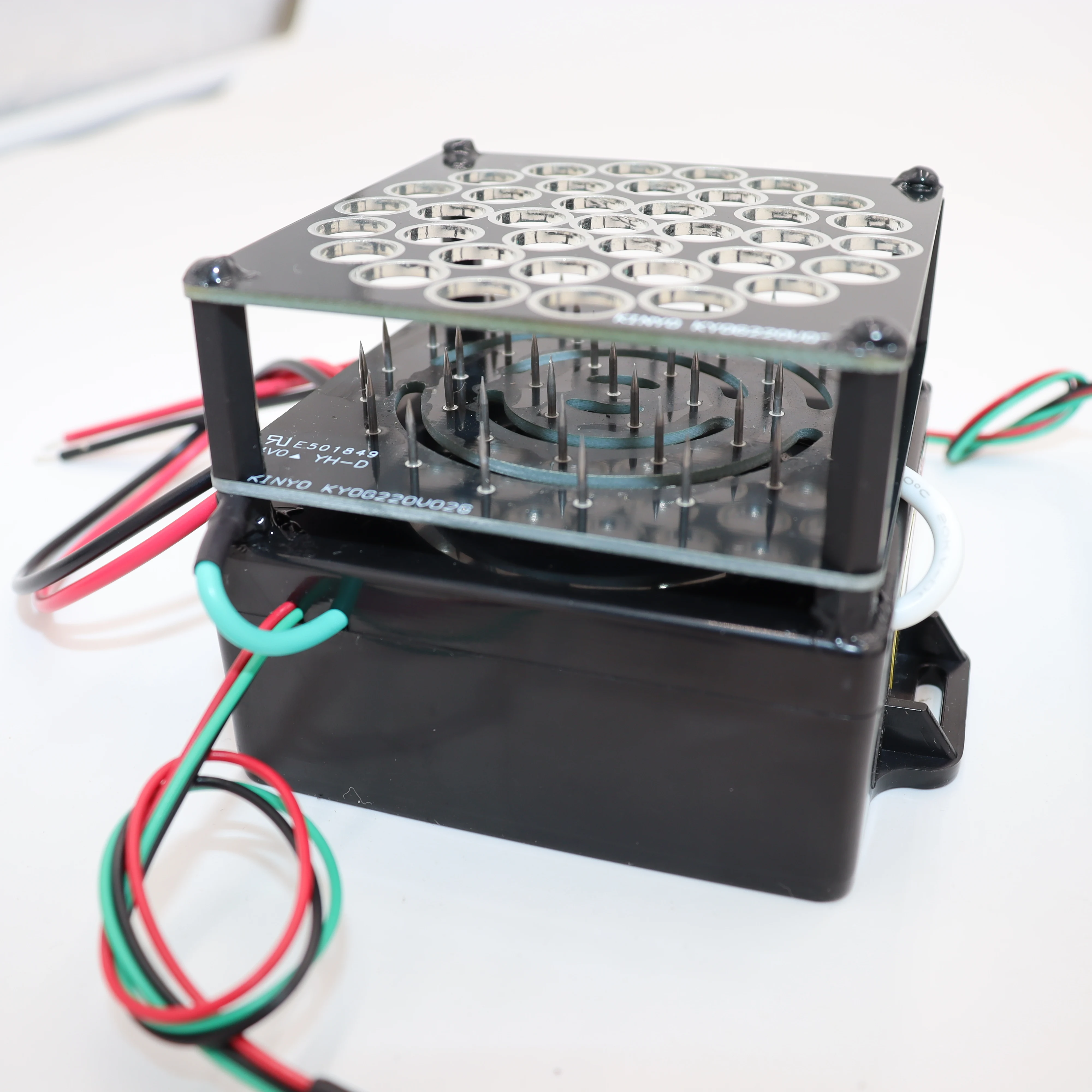 Kinyo AC80V-260V Negativer Ionisator Generator Ionisator Luftreiniger Entfernen Rauch Staub Luftreiniger Negative Ionen Anion Plasma Generator 3