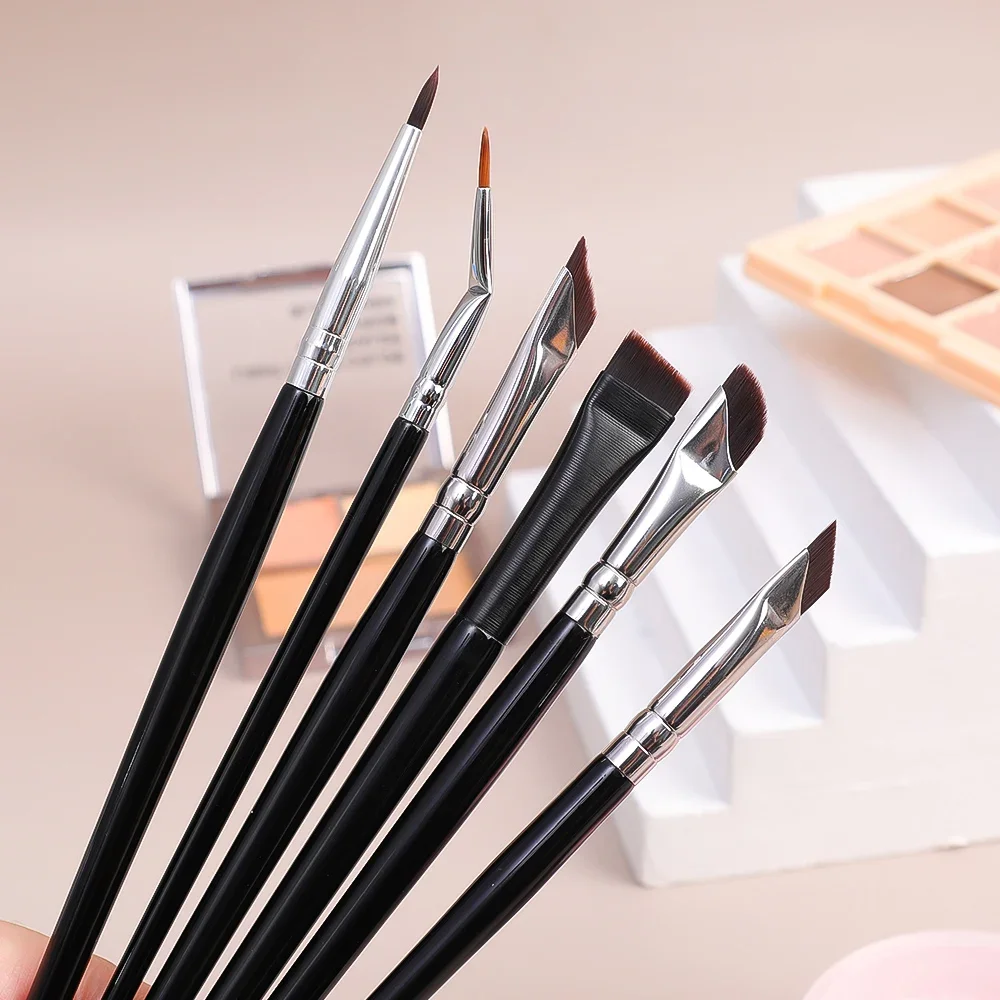 Przenośne akcesoria do makijażu zestaw pędzelków detal Eyeliner cień do powiek kobiety szczotki kosmetyczne cień do powiek brwi szczotka do brwi miękka narzędzia do makijazu