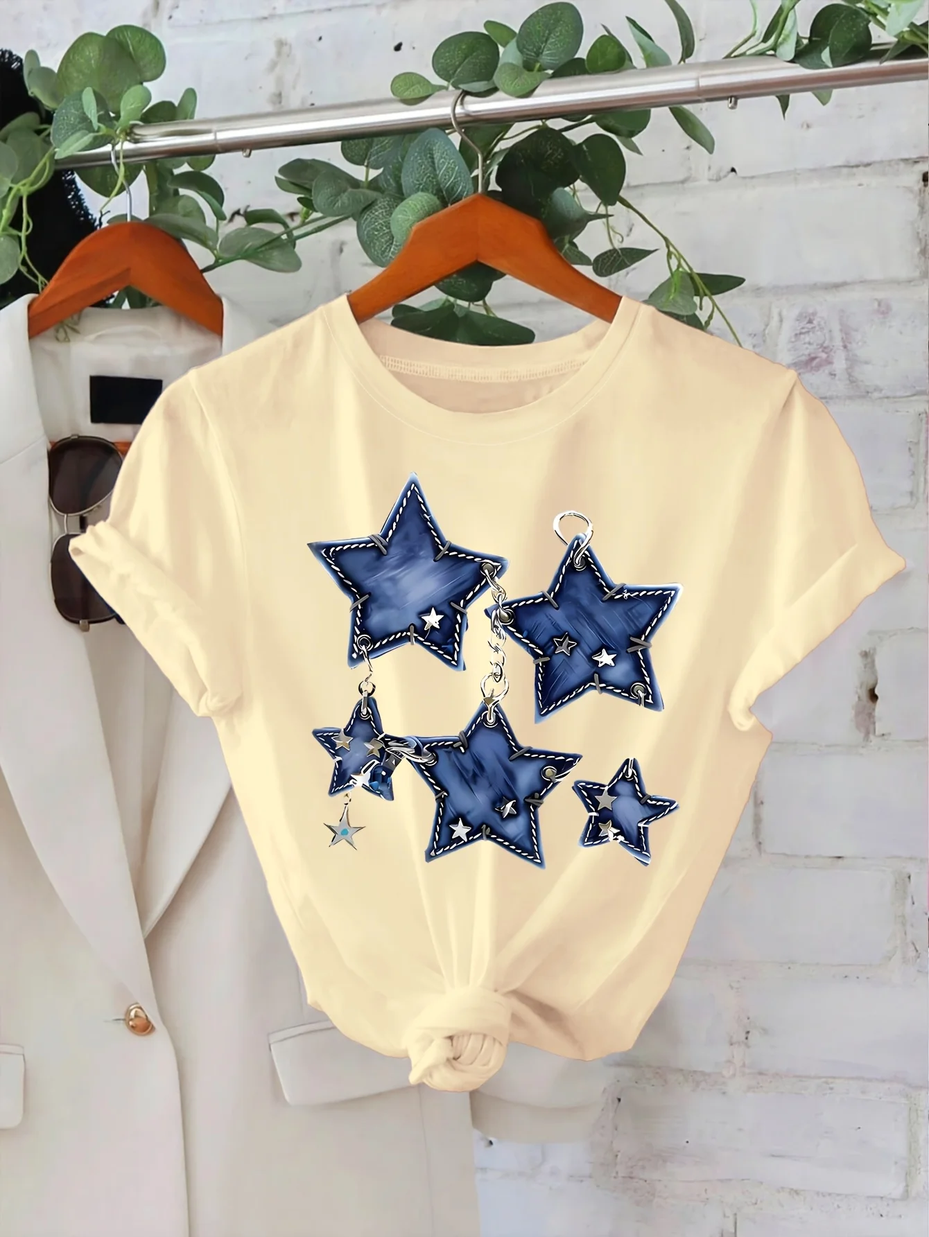 Star Chain Pattern Printed Round Neck Short Sleeved Casual Fashion T-shirt Comfortable and Breathable Daily Casual T-shirt