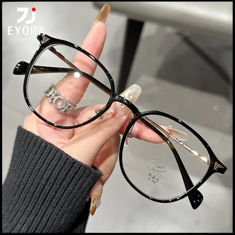 

EYORA Ultralight Personality Retro Reading Glasses for Women Anti Blue Ray Photochromic Glasses Optical Lenses with Prescription