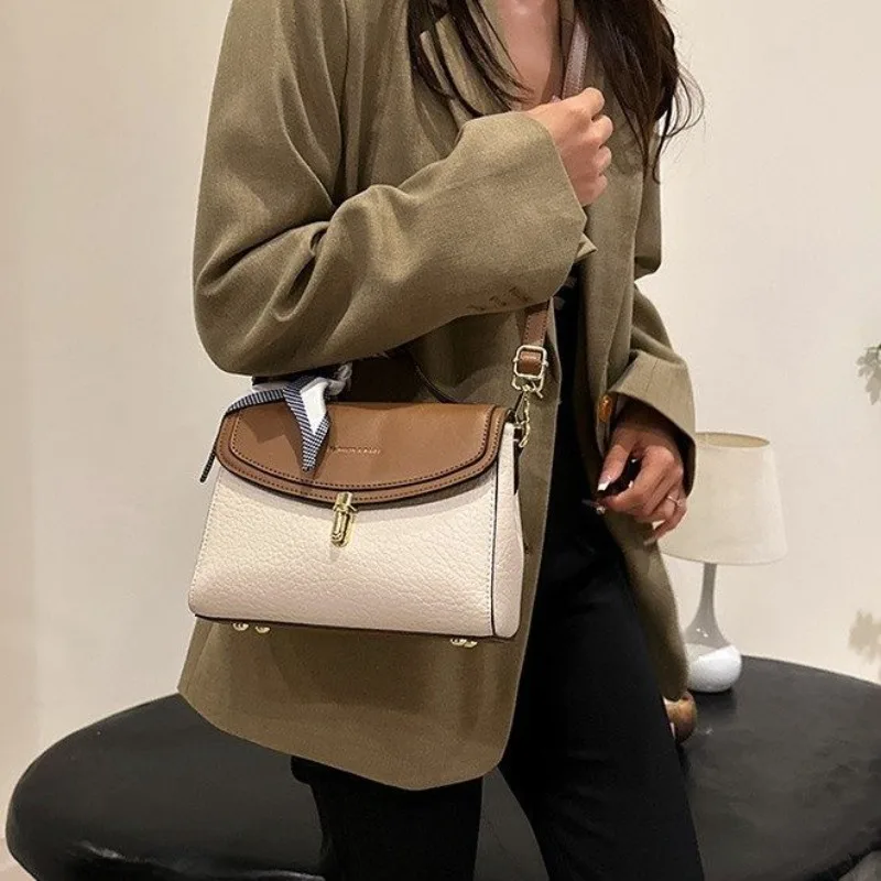 

Stylish Designer Letter Logo Tote Diaper Bag For Women Luxury Leather Large Capacity Elegant Crossbody Shoulder Bag Branded