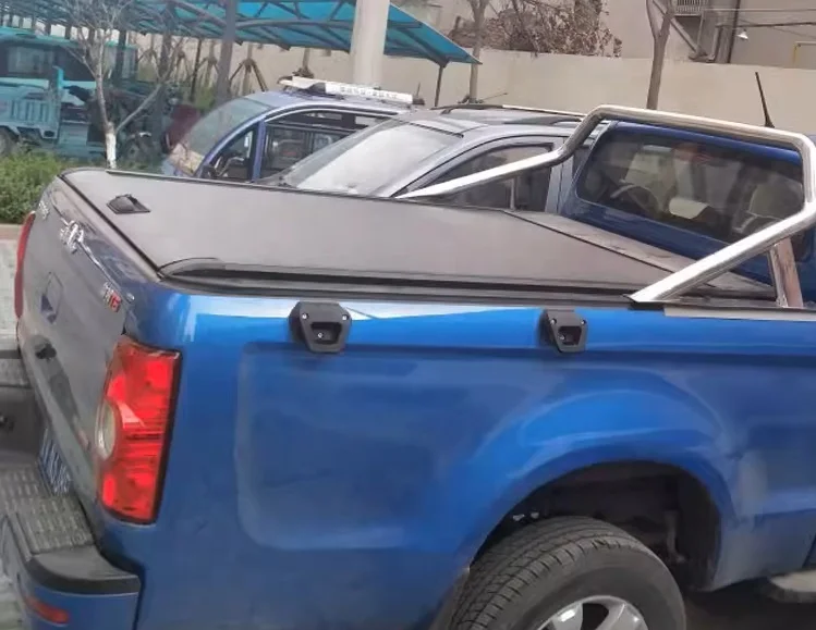 The trunk roller shutter cover is suitable for JAC pickup trucks