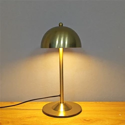 Modern Golden Floor Lamps Mushroom Shaped Bedroom Bedside Study Creative Iron Art Decorative Lamp Led Eye Protection Table Lamps
