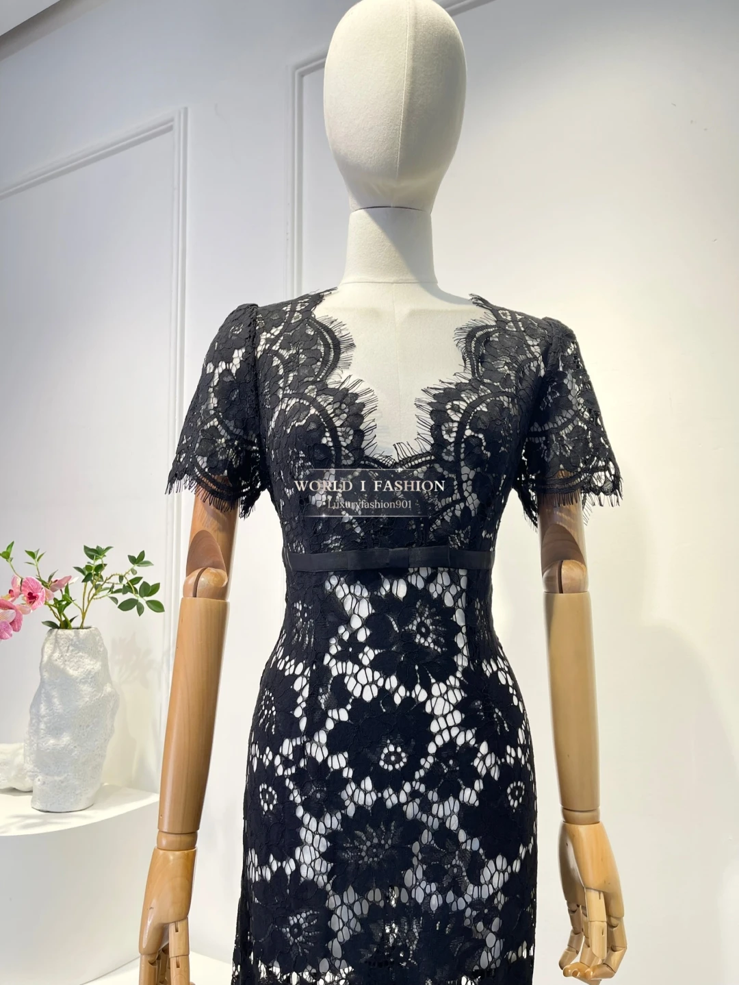 High Quality Black/Red Short Sleeve Lace Flowers Midi Dress