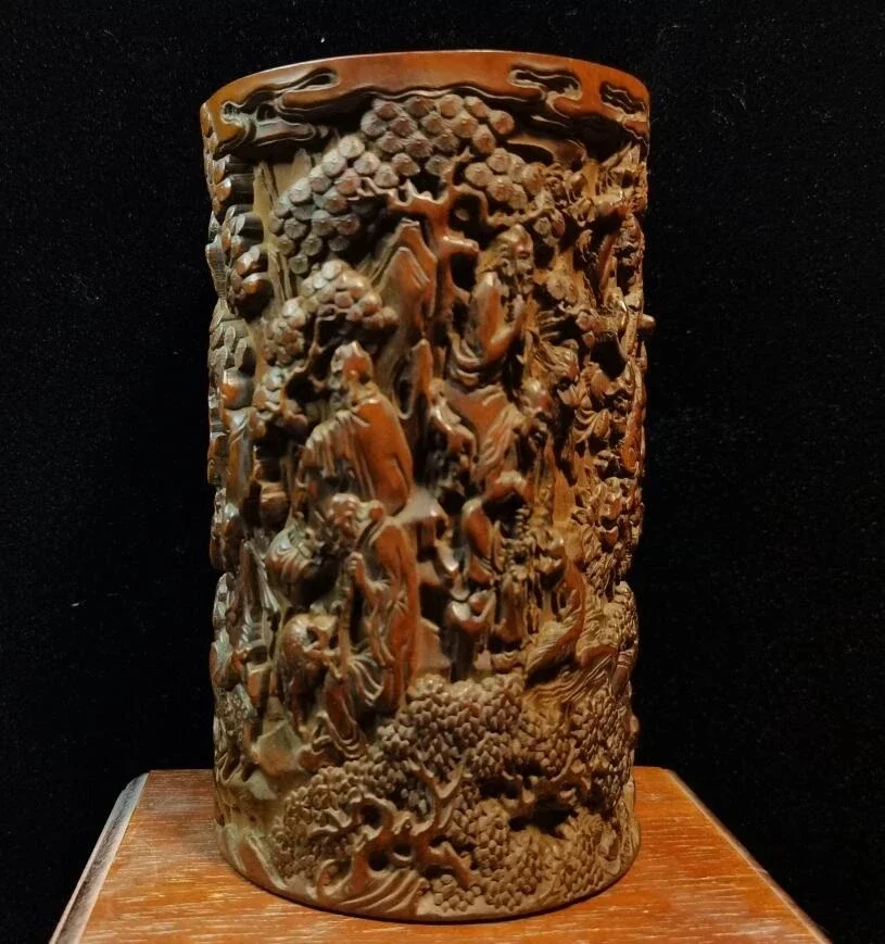 China Hand-carved boxwood archaize eighteen Rohan Pen holder crafts statue