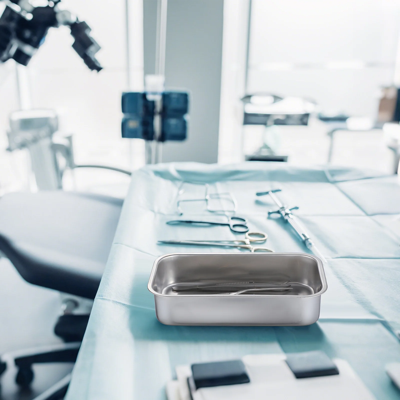 

8 Inch Medical Sterilizer Box Stainless Steel Surgical Tray for Dentistry Durable Tool Plate with Lid High Temperature Resistant