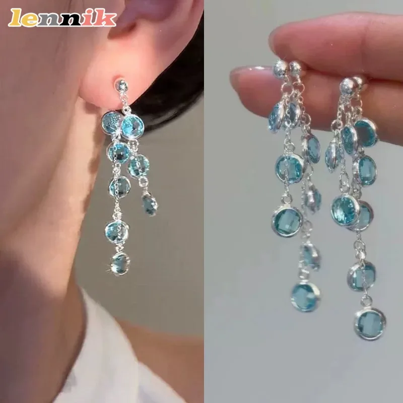Glacierblaue Kristallohrringe, Traubencluster mit langen Fransen, eleganter Luxusstil, exquisite Designer-Damenschmuckankunft