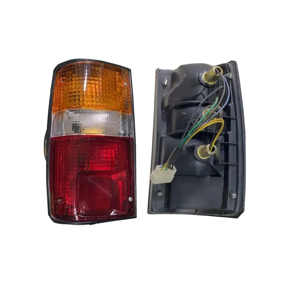 A Pair Car Taillight For Toyota Hilux LN106 LN107 Rear Light Brake Lamp 1994 to 1997 Rn85 1995