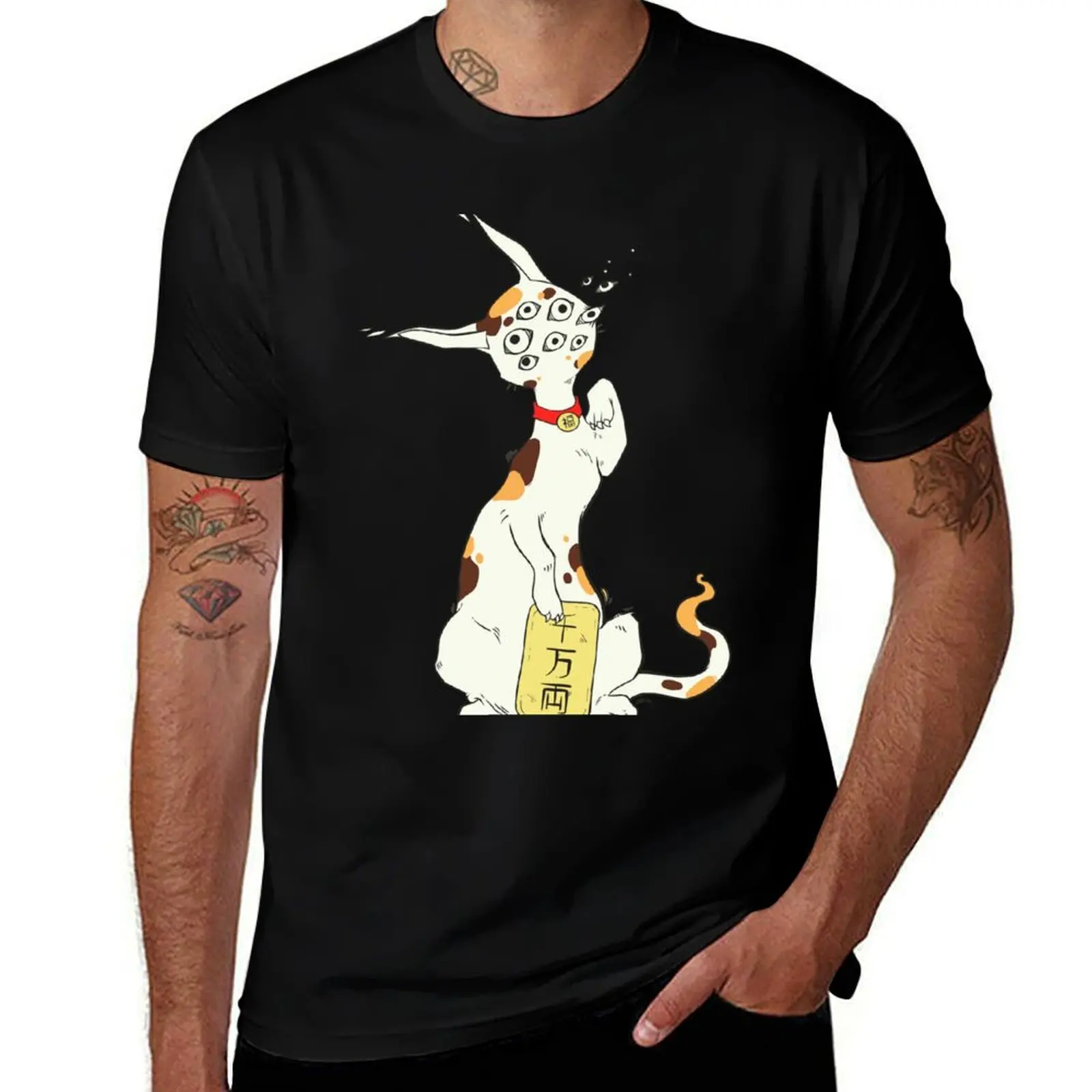 

Maneki Neko Lucky Cat Artwork, Good Luck Japanese Calico T-Shirt funny t shirts cotton funny t shirts dark humor T-shirt