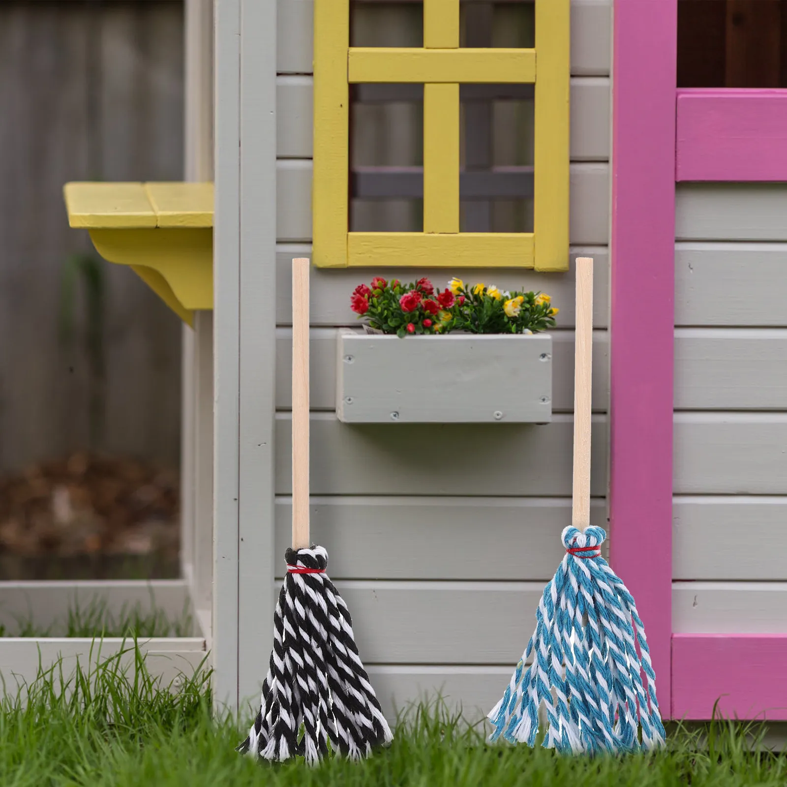 3Pcs Mini Mop Micro Landscape Decor Miniature Cleaning Tool Ornament for Mini House Home Decoration Photo Props Romantic Scene