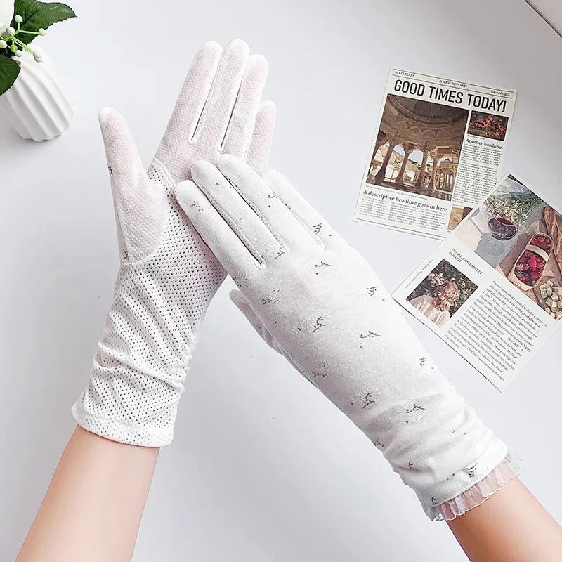 Guantes de verano para mujer, protección UV, transpirables, de algodón fino, de longitud media, para conducir en bicicleta, antideslizantes, con pantalla táctil, guantes blancos