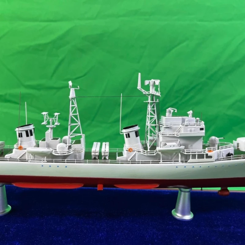 กองทัพเรือจีน 110 Dalian Missile Destroyer รุ่น 051 ประเภททหารโลหะผสมนําทางสําเร็จรูป STATIC Collection เครื่องประดับ
