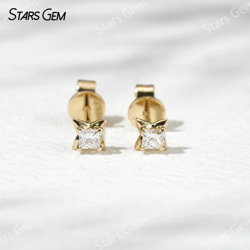 2.5×2.5mm Princess Cut Lab Grown Diamond 18K Gold Diamond Stud Earrings