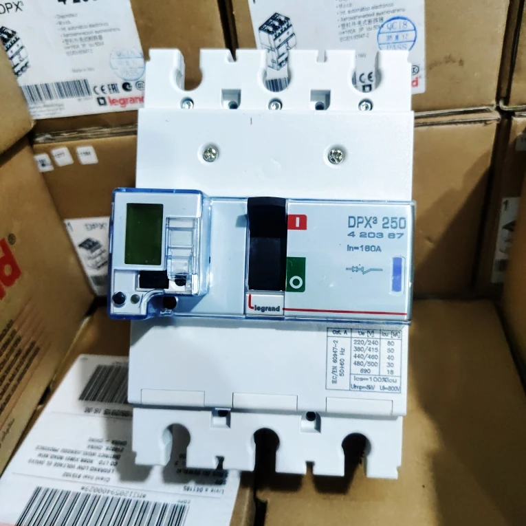 Legrand DPX3 250 160A 420367